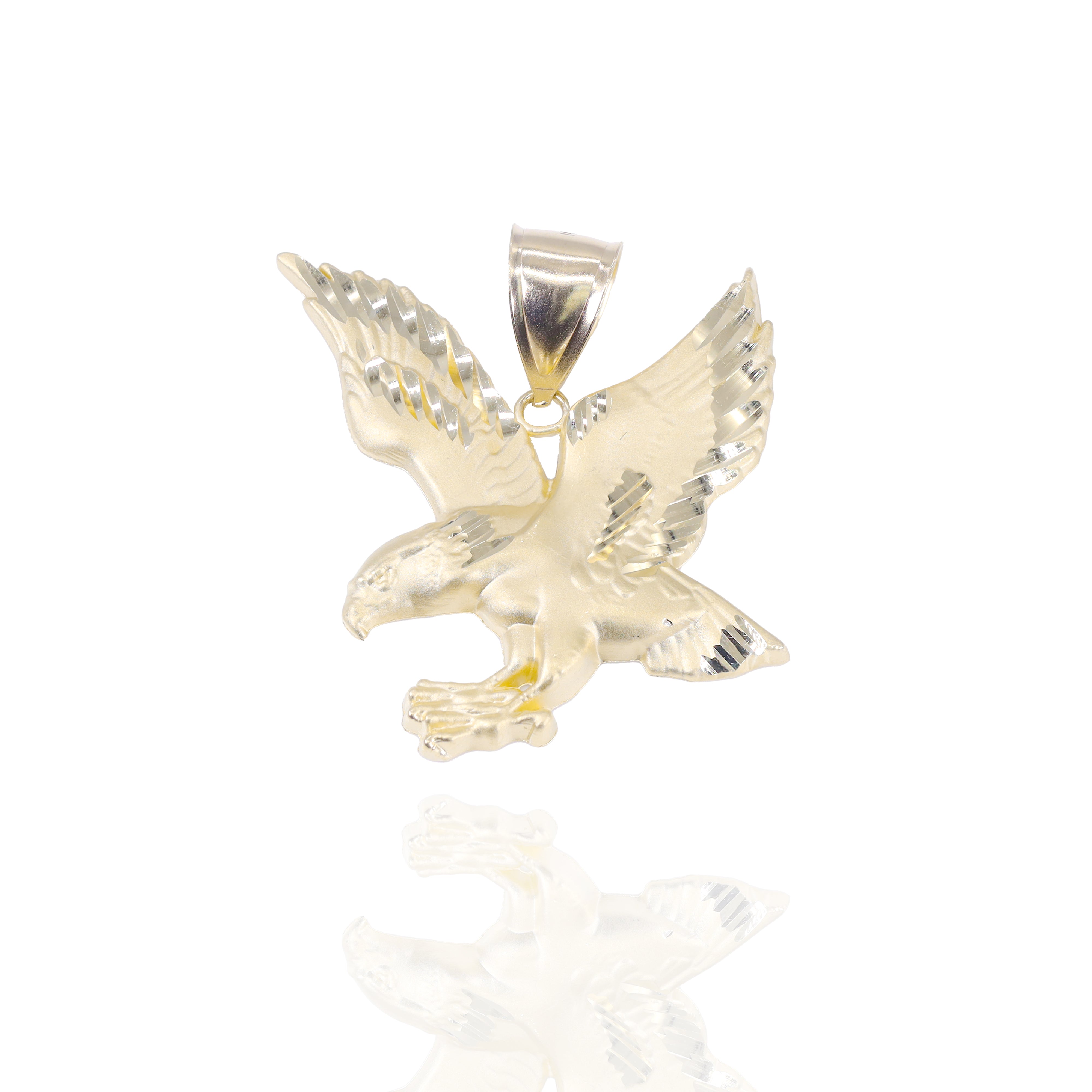 Soaring Eagle Gold Pendant with Diamond Cut