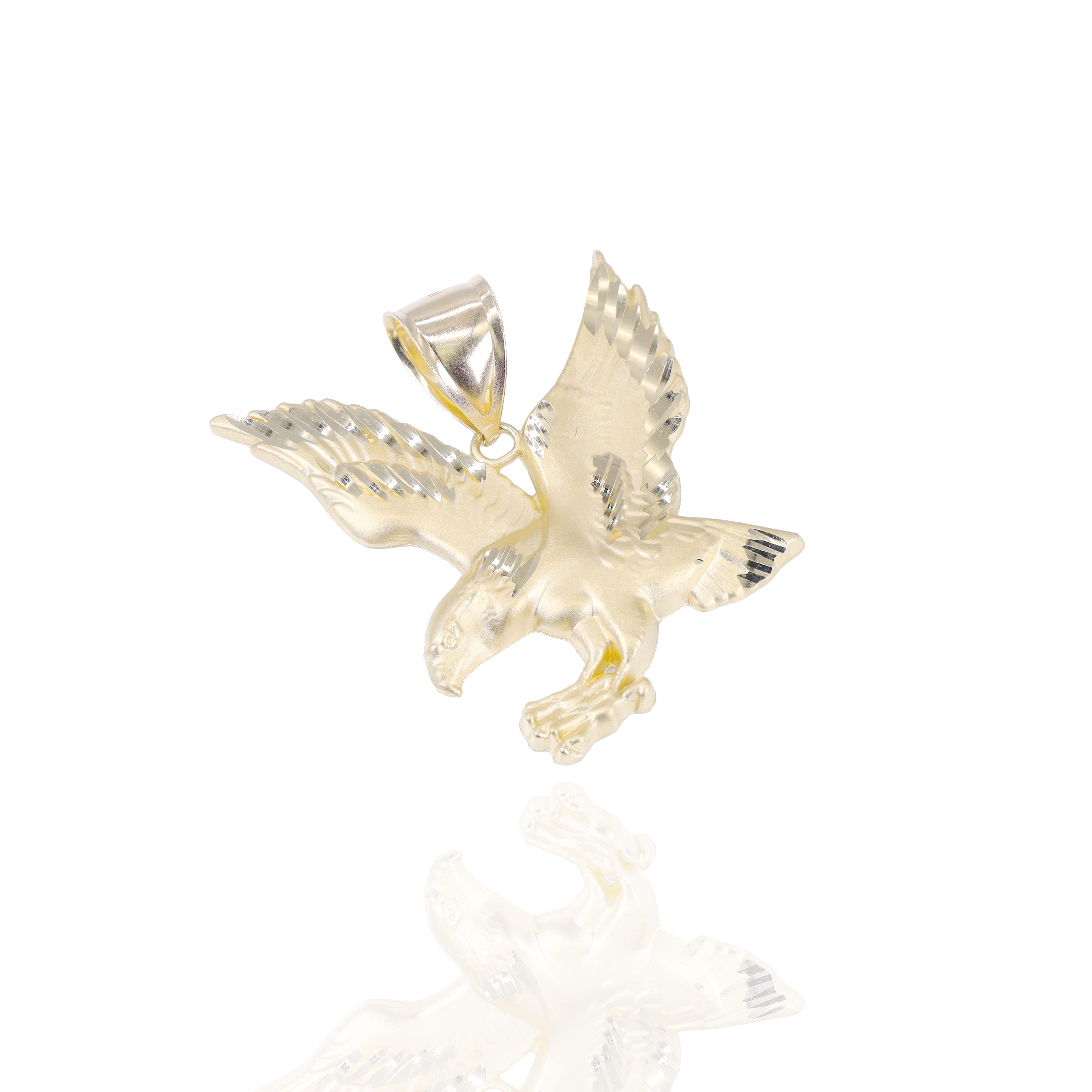Soaring Eagle Gold Pendant with Diamond Cut