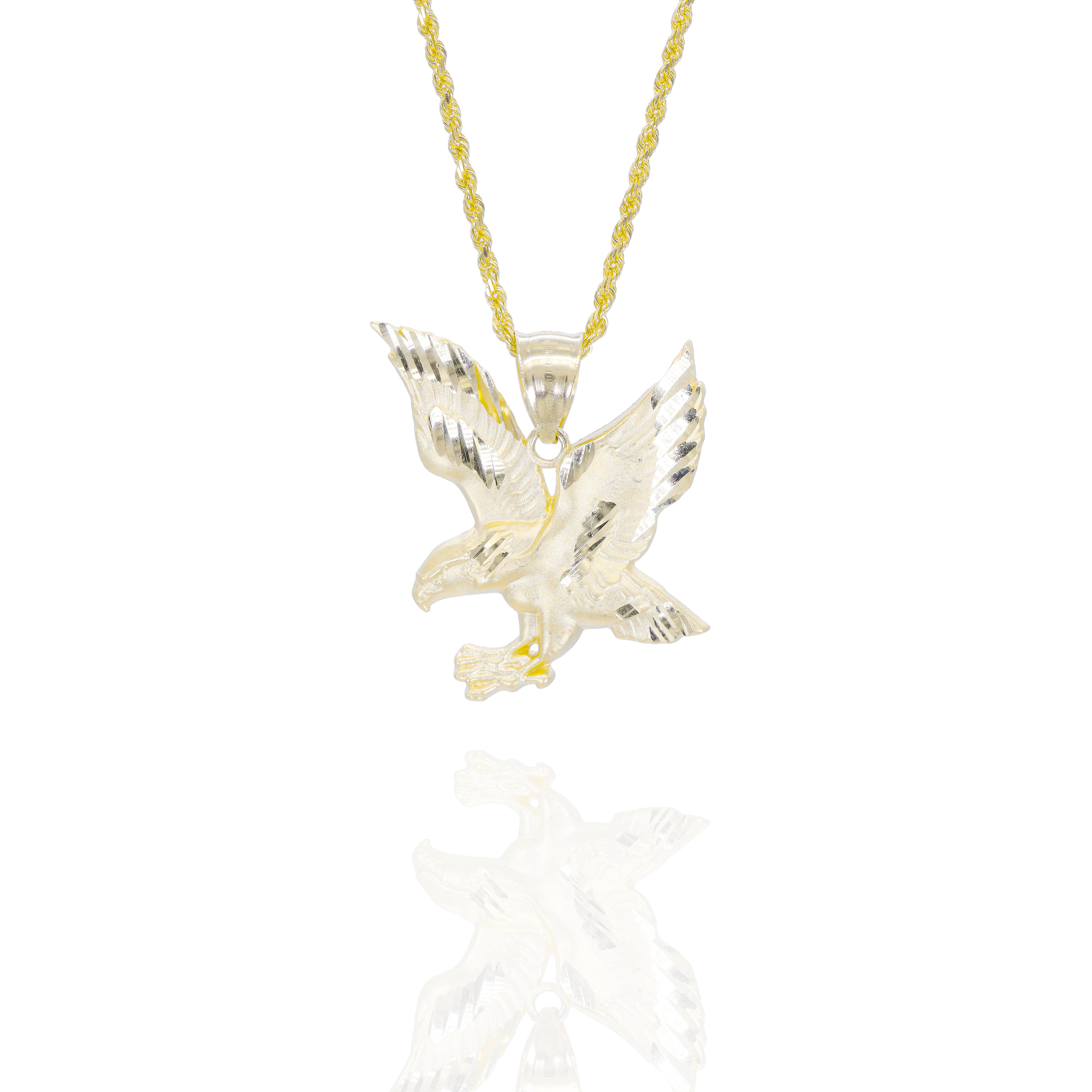 Soaring Eagle Gold Pendant with Diamond Cut