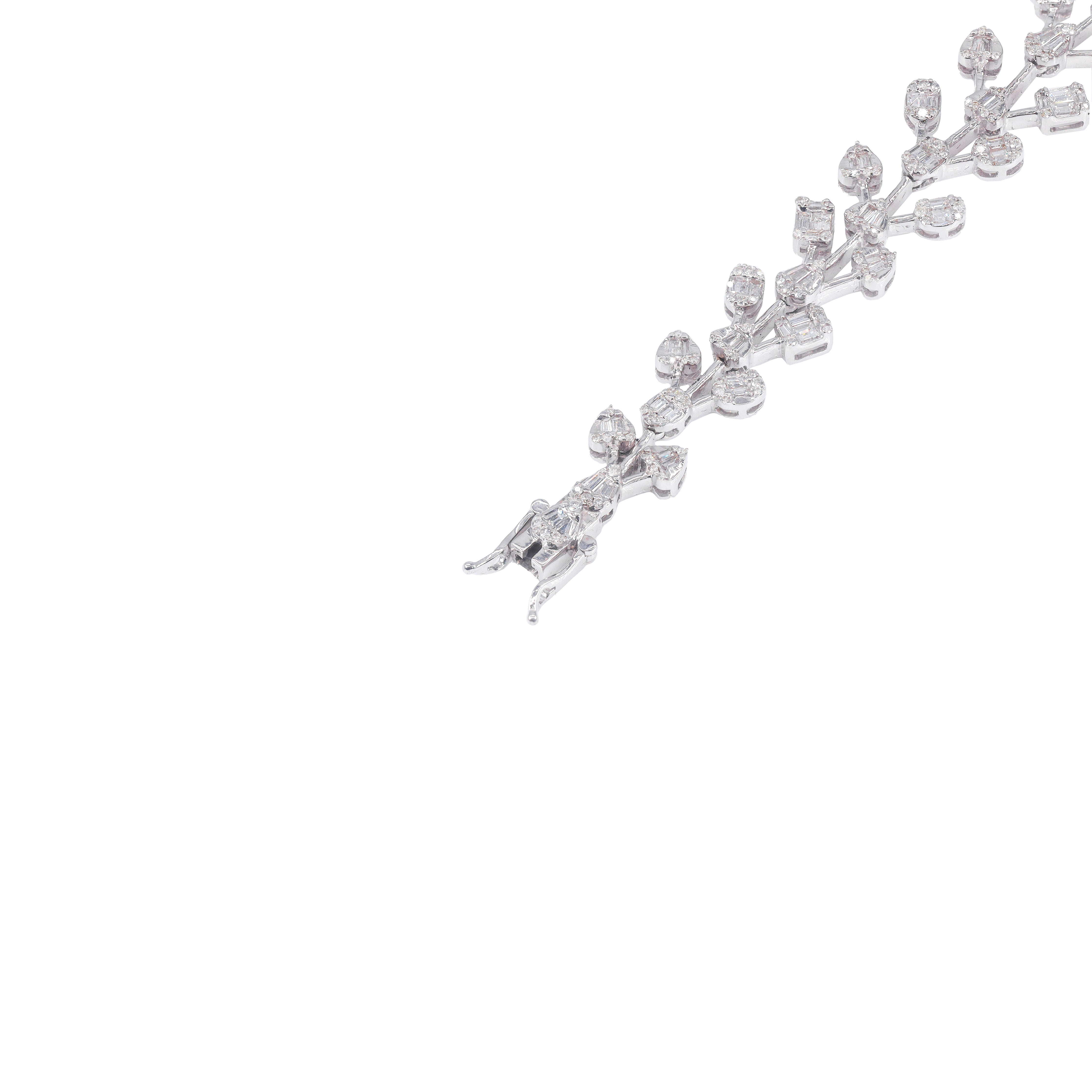 Vintage Style Luxurious Diamond Necklace