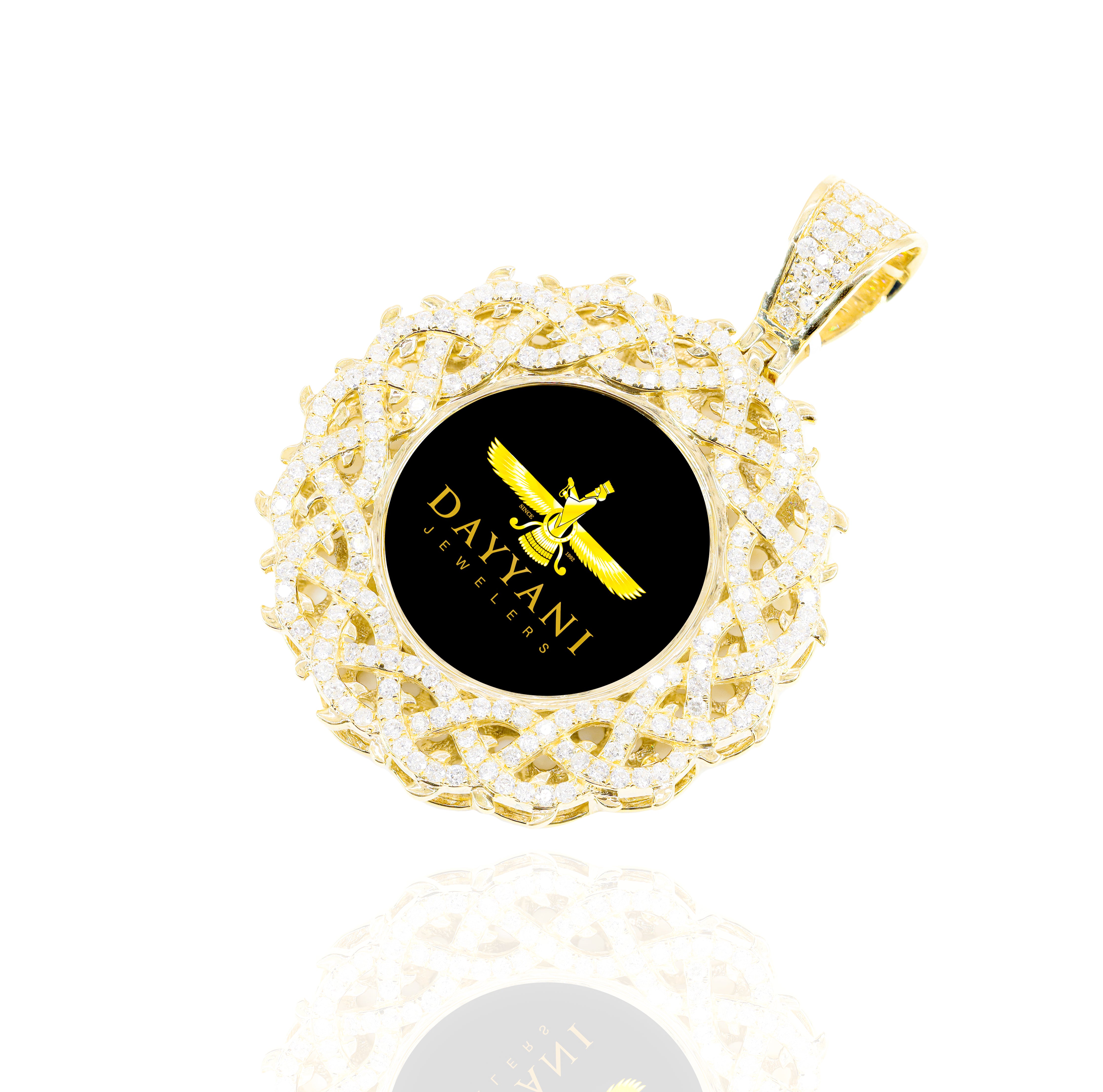 2.10 Inch Thorn Memory/Picture Diamond Pendant