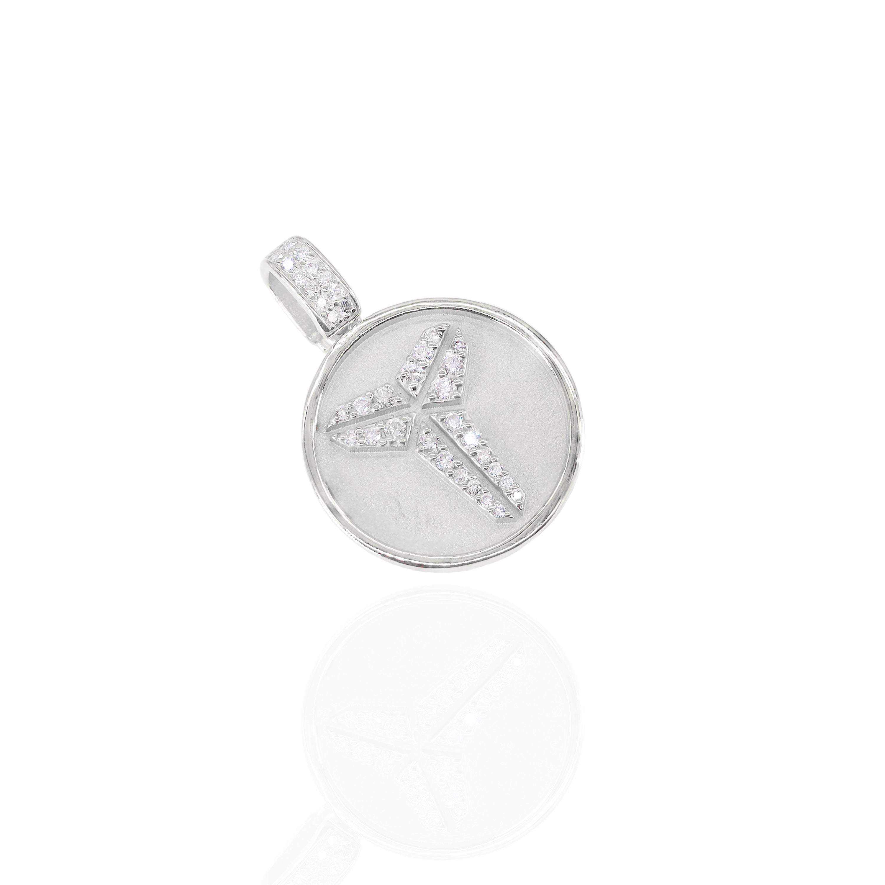 The Gold Mamba Diamond Pendant