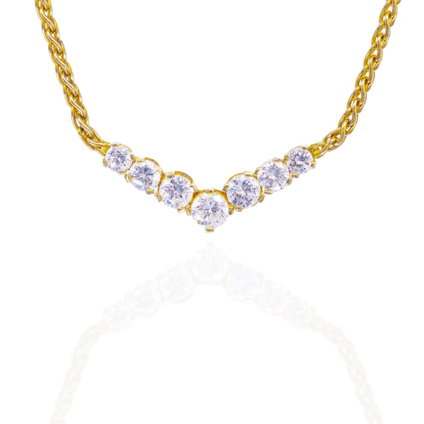 Gradual Round Diamond Pendant image