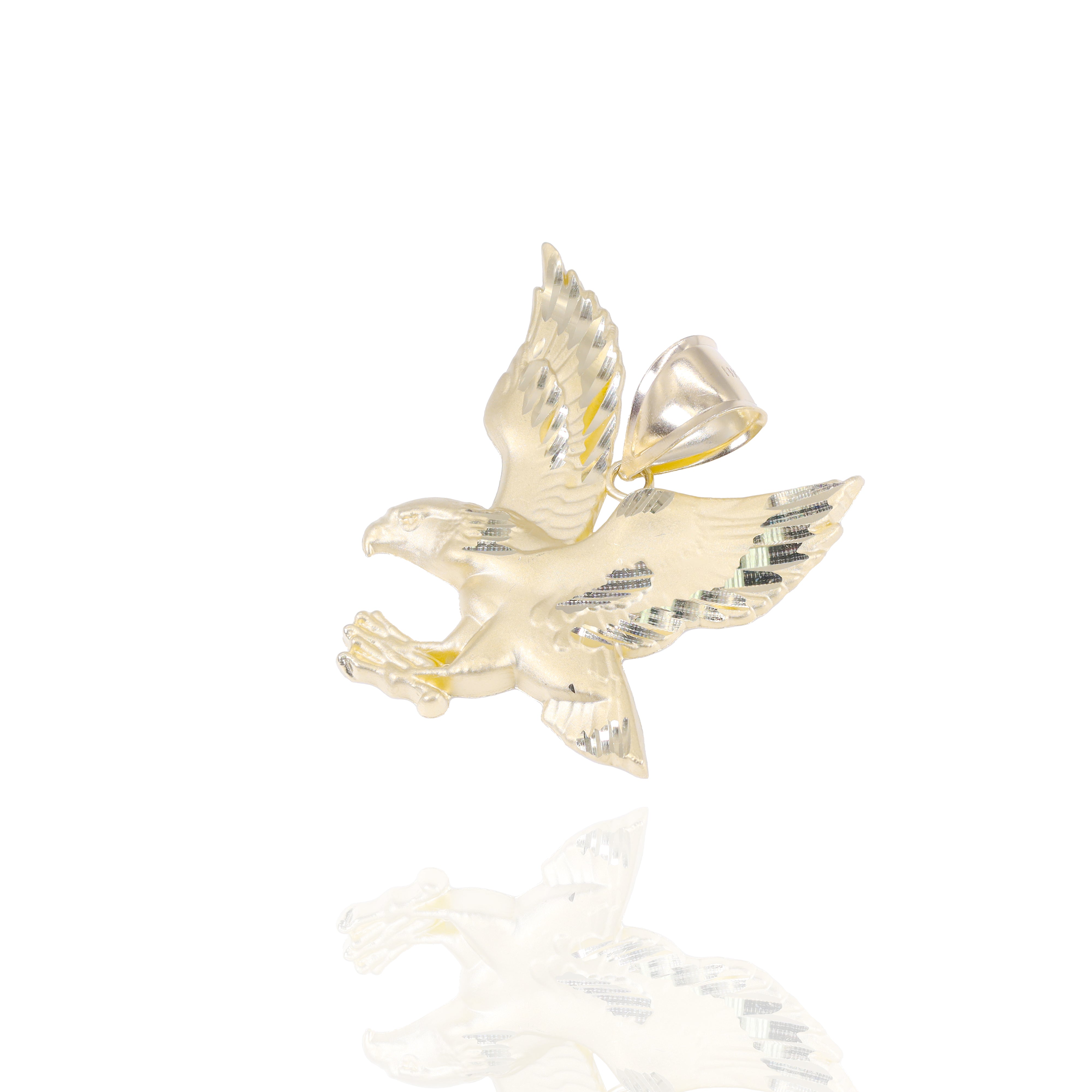 Soaring Eagle Gold Pendant with Diamond Cut
