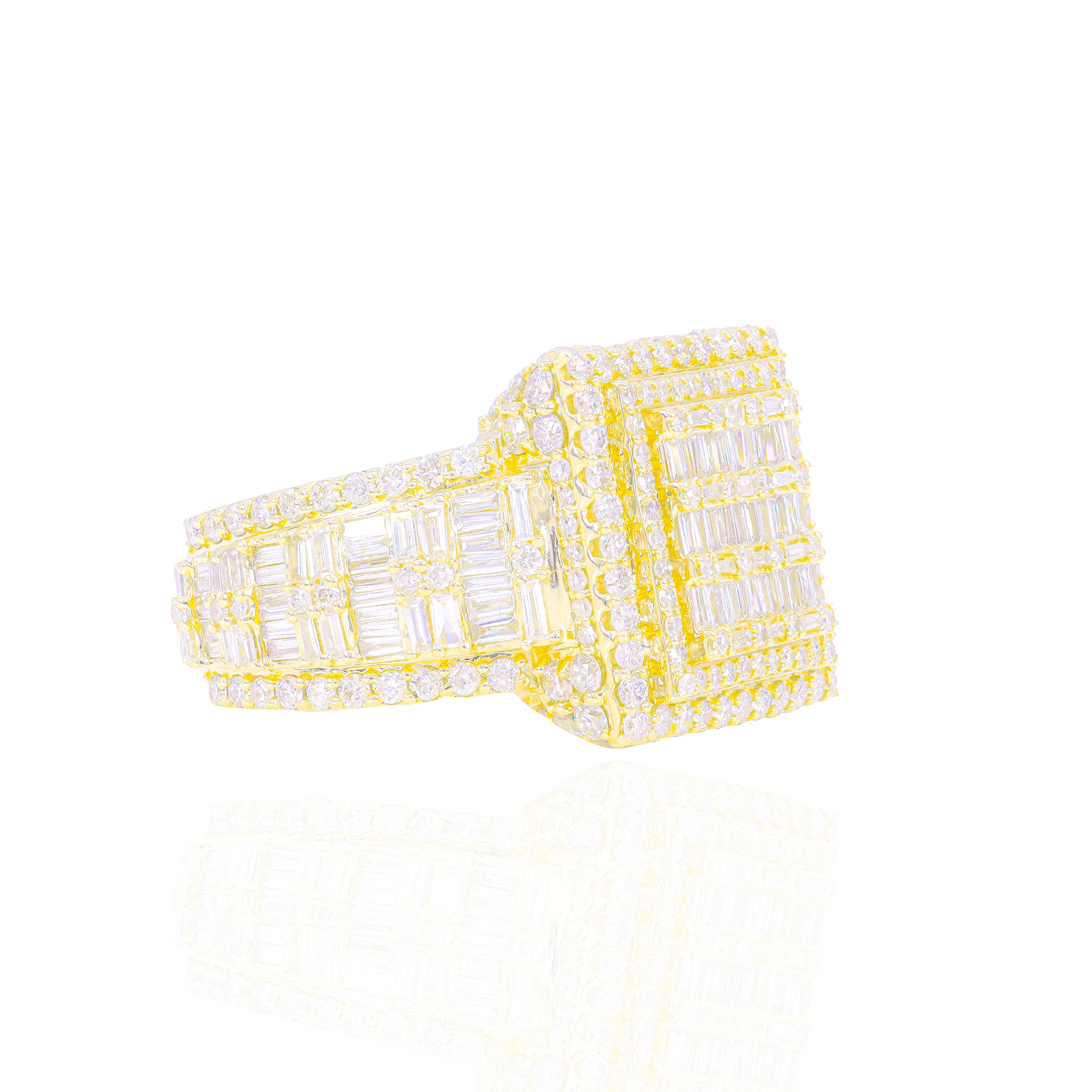 Alternating Baguette & Round Diamond Square Ring