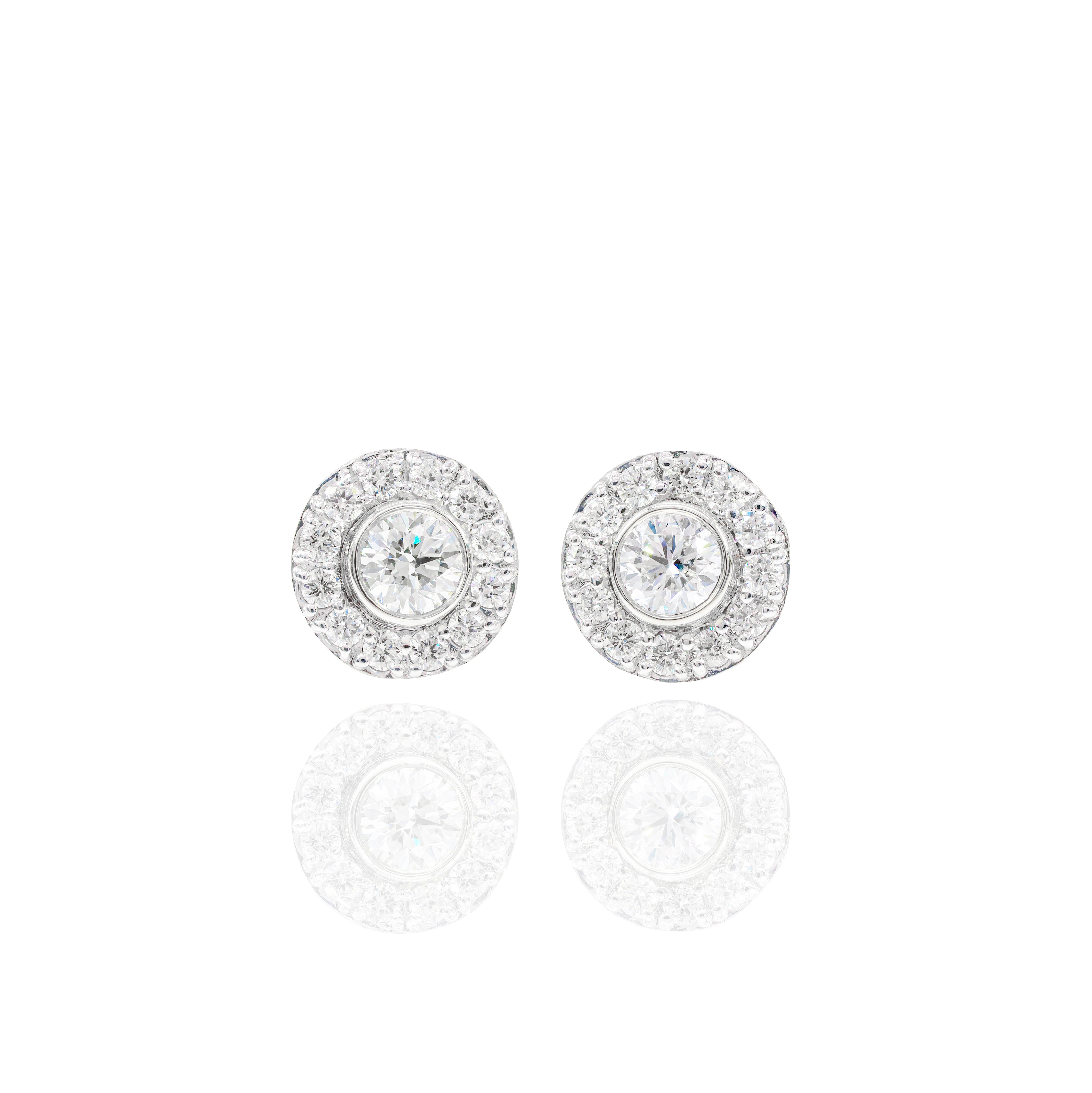 35-Pointer Center Diamond Earrings