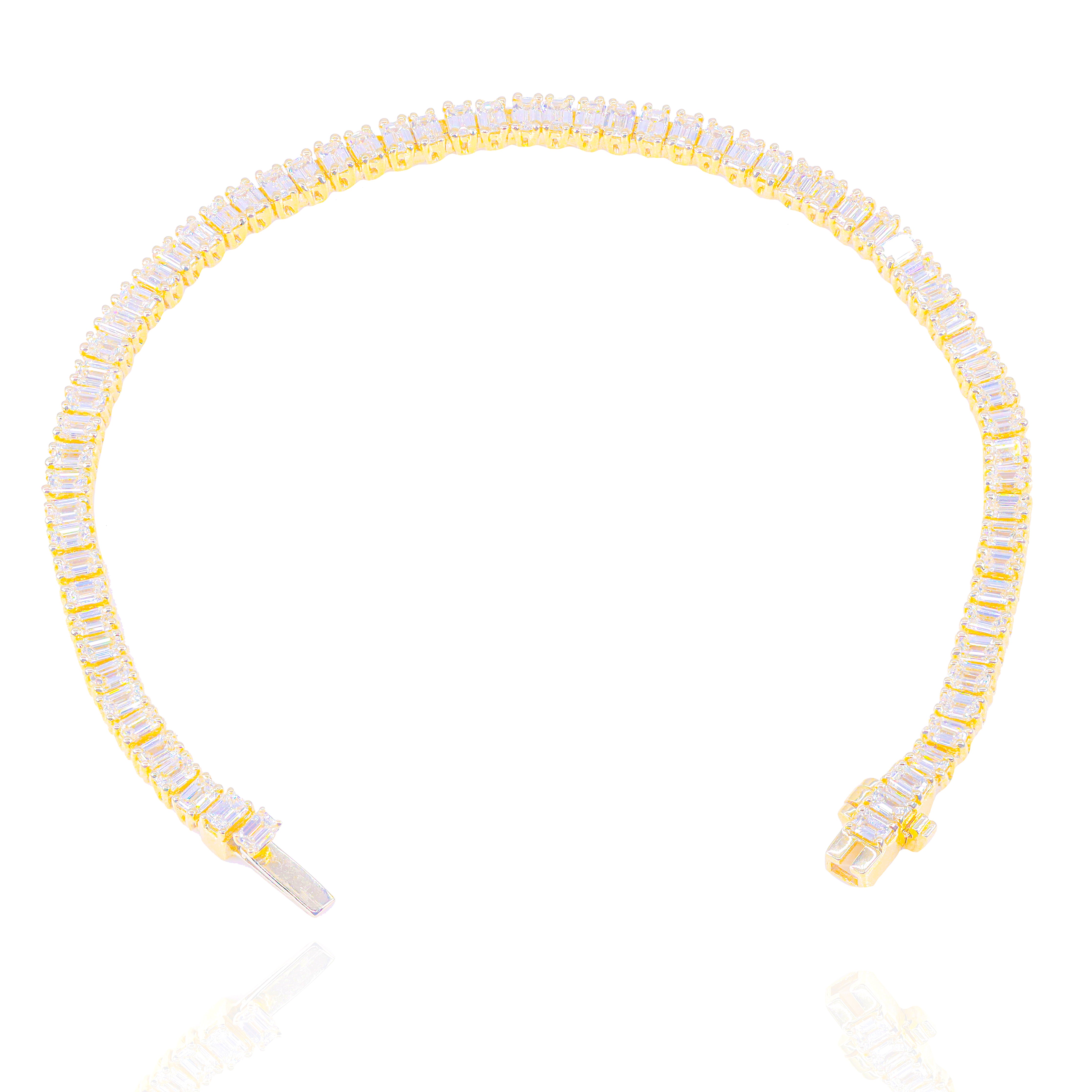9-Pointer Emerald Cut Diamond Tennis Bracelet