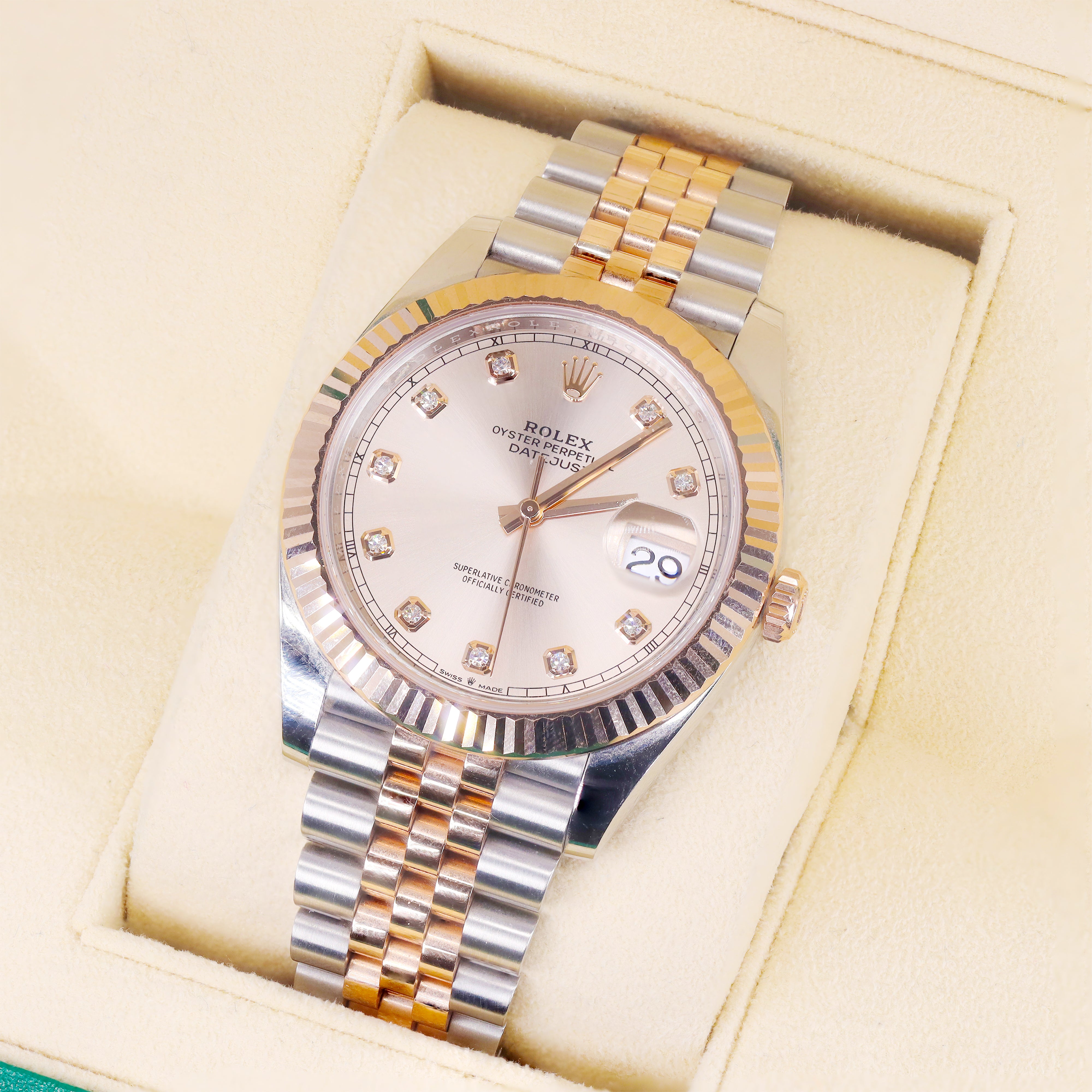Rolex 126331 Datejust 41mm Two-Tone 18K Gold Fluted Bezel & SunDust Diamond Dial